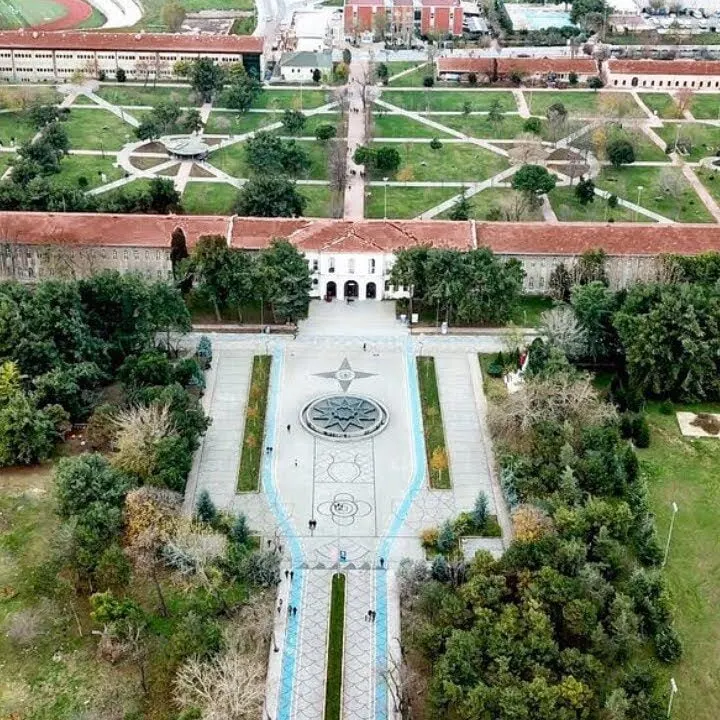 Can Campus Turquie help me apply to a Turkish university?